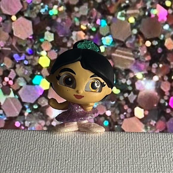 Disney | Doorables | Mulan Duo | Mulan Movie - Picture 4 of 6